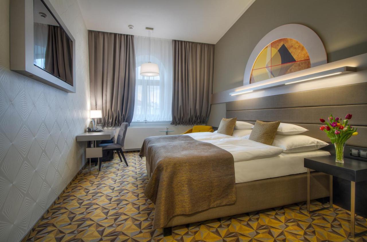 Best Western Premier Hotel Essence Praga Esterno foto